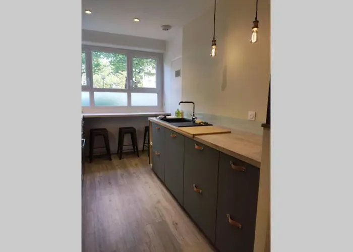 公寓 3 Chambres, 3 Salles D'eau 圣埃尔布兰